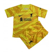 Camiseta Liverpool Portero Primera Equipación para niños 2023-24 manga corta (+ pantalones cortos)